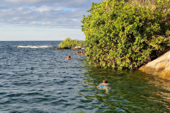 GreenSteps-Travel-lake-Malawi-snorkelen