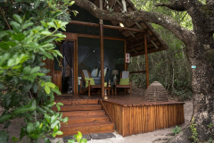Kosi-Forest-Lodge-exterior-view-of-rooms
